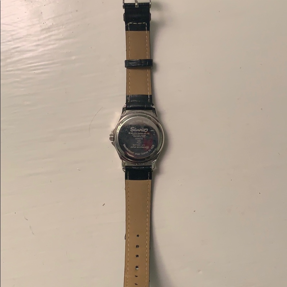 Hello Kitty 🐱 Watch - Picture 4 of 5